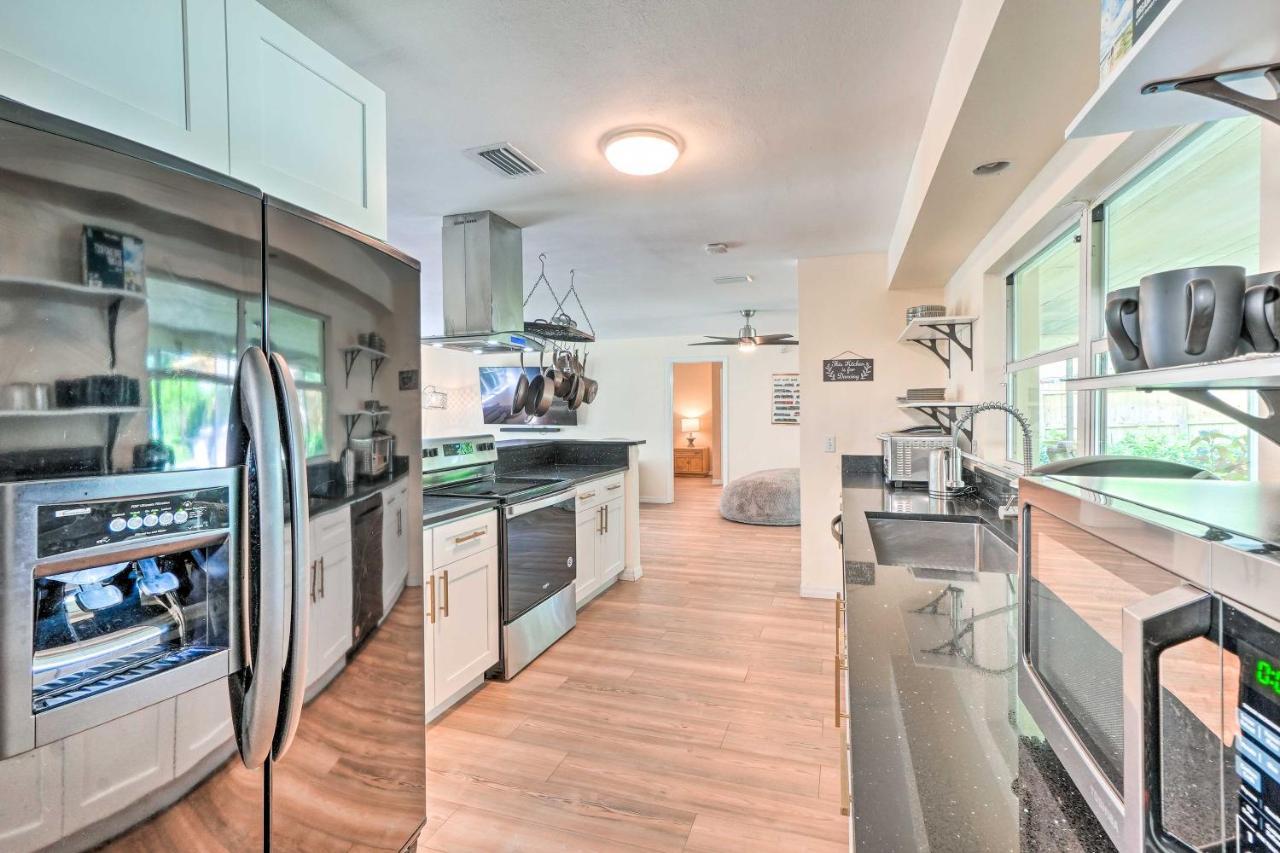 4 Bedroom Clearwater Vacation Home With Amazing Backyard エクステリア 写真