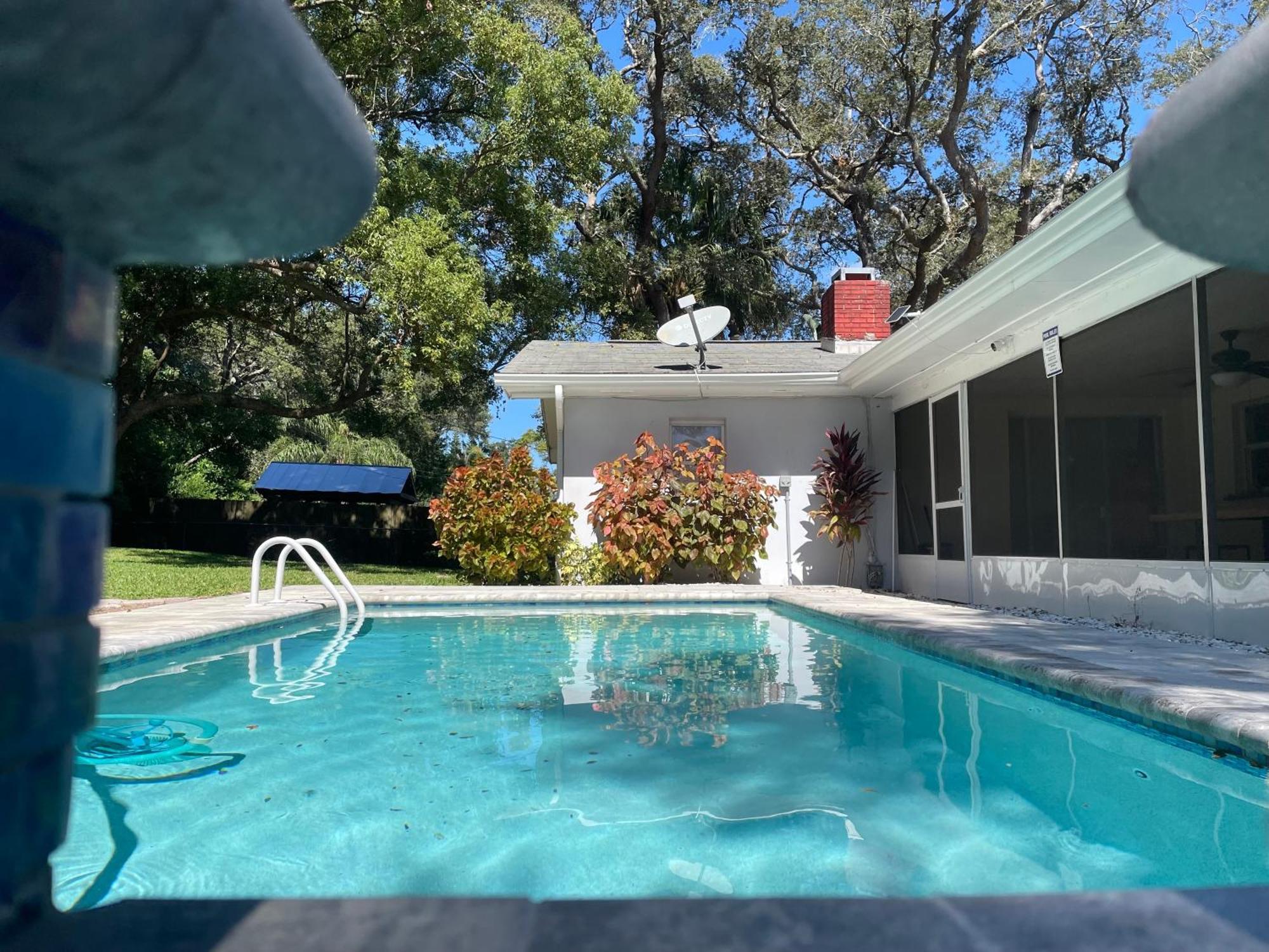 4 Bedroom Clearwater Vacation Home With Amazing Backyard エクステリア 写真